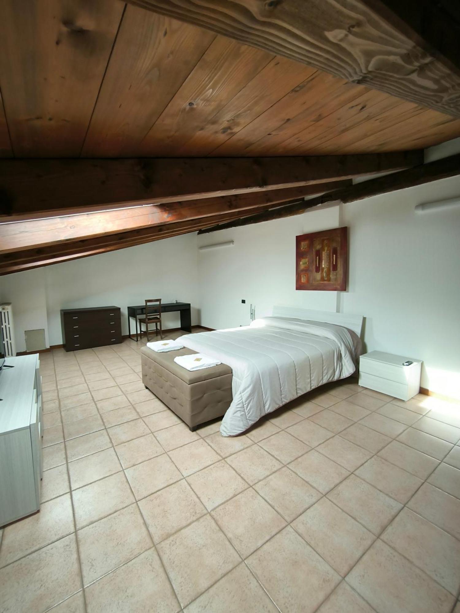 Apartment Sweet *